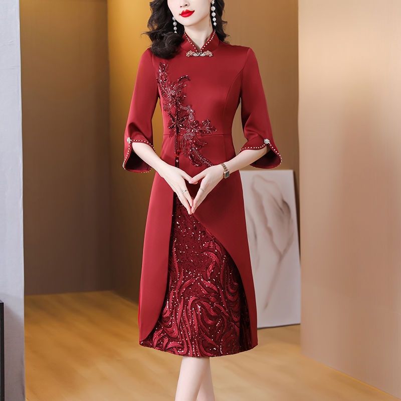 The motherinlaw wedding outfit cheongsam 2023 wedding dress young