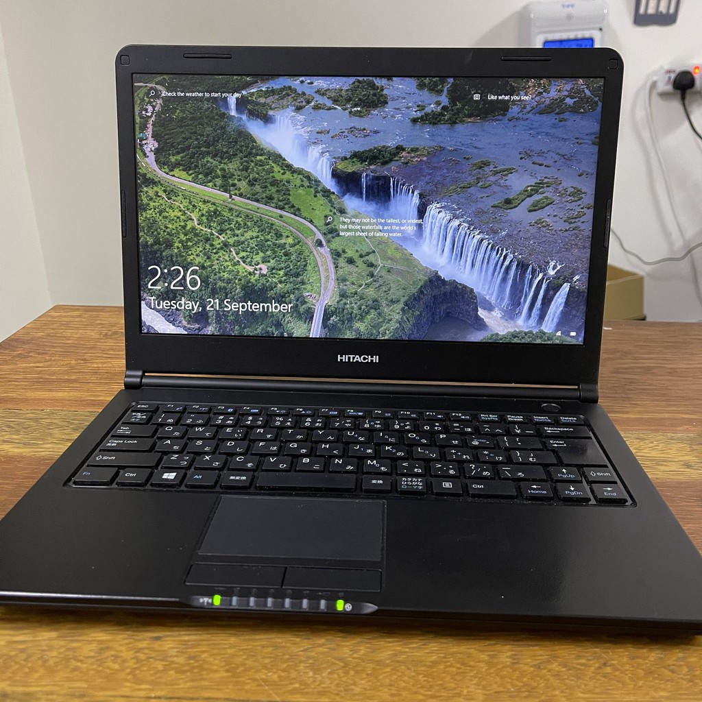 Hitachi Flora SE210 - AMD E2-1800 / E1 Micro-6200T / 4GB DDR3 RAM / 128GB  256GB SSD Budget Laptop Notebook Murah Batt | Shopee Malaysia