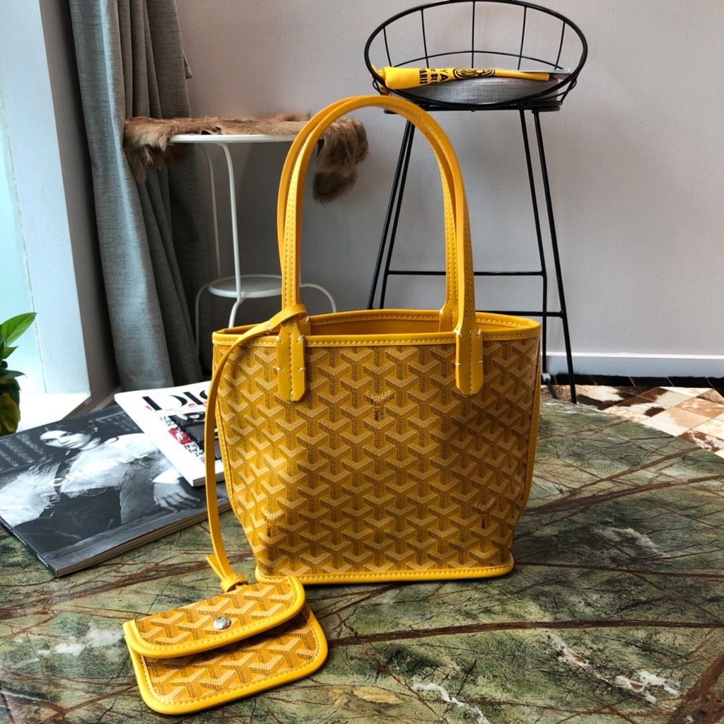 Goyard bag price malaysia hot sale