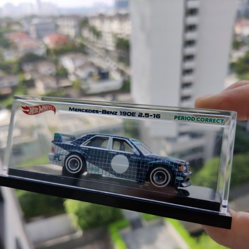 ホットウィール 190E PERIOD CORRECT ホットウィール 190E PERIOD CORRECT Hot Wheels x Period Correct