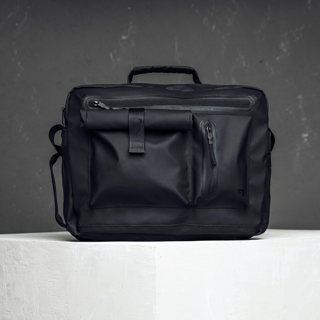 Decathlon Urban Walking Messenger Bag Backpack 20L Backenger Convertible Multi Compartment Newfeel Shopee Malaysia