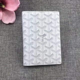 Goyard passport outlet holder white