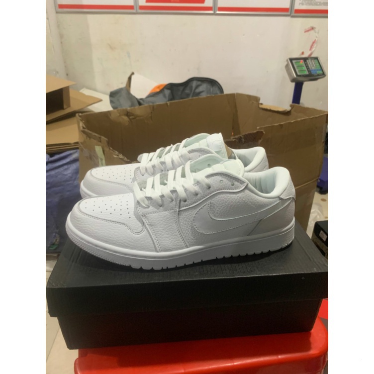 2023New Hot sale Air Jordan 1 Retro Low Golf Triple White AJ1 Sneakers  Running Shoes DD9315-101