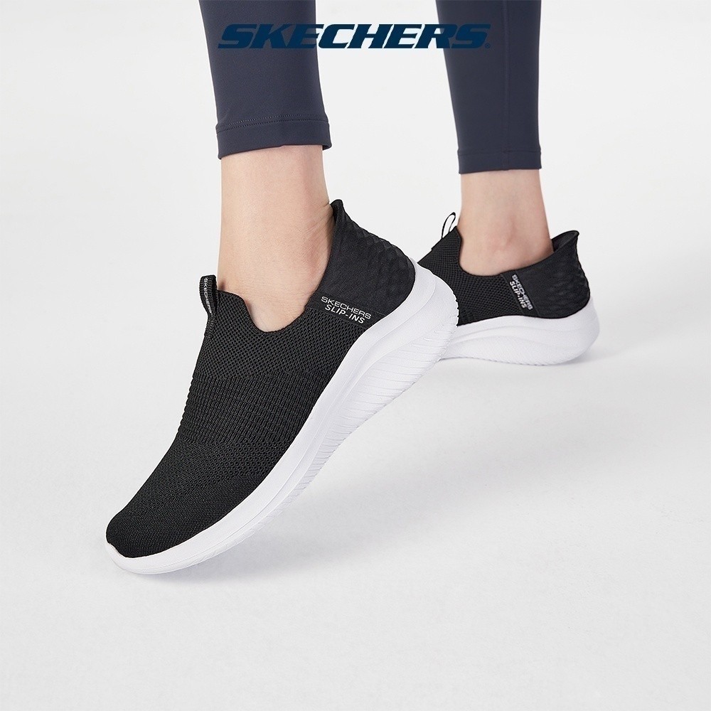 Skechers Women's Hands Free Ultra Flex 3.0 Cozy Streak Sneaker