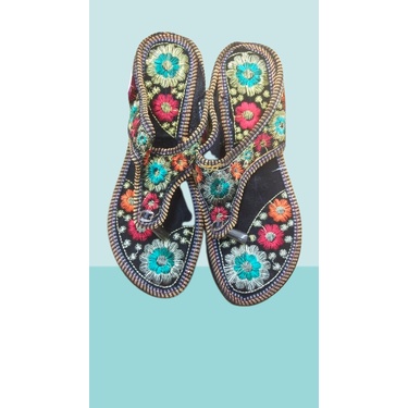 Women Shoes Flat Mojdi Sandals Normal Chappal Color: Blue Golden ...