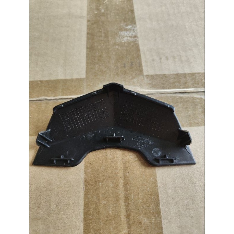 Cover Meter Kecil (BAWAH INNER METER) LC135 V8 Original (BDK-F6477-00 ...