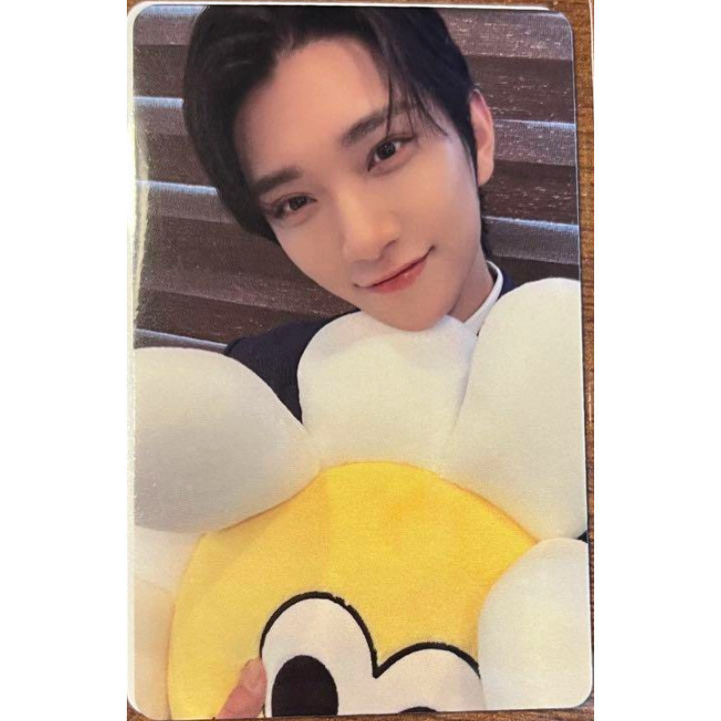 SEVENTEEN BIG PHOTO TOWEL JOSHUA