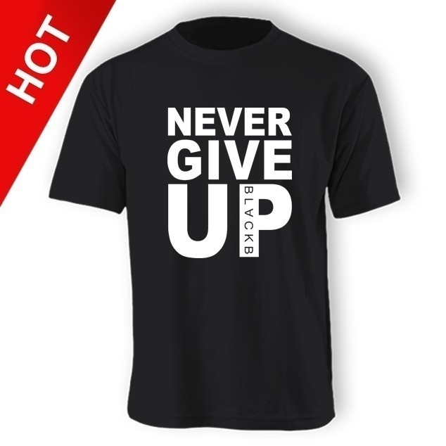 (Unisex) Mohamed Salah Never Give Up | Shopee Malaysia
