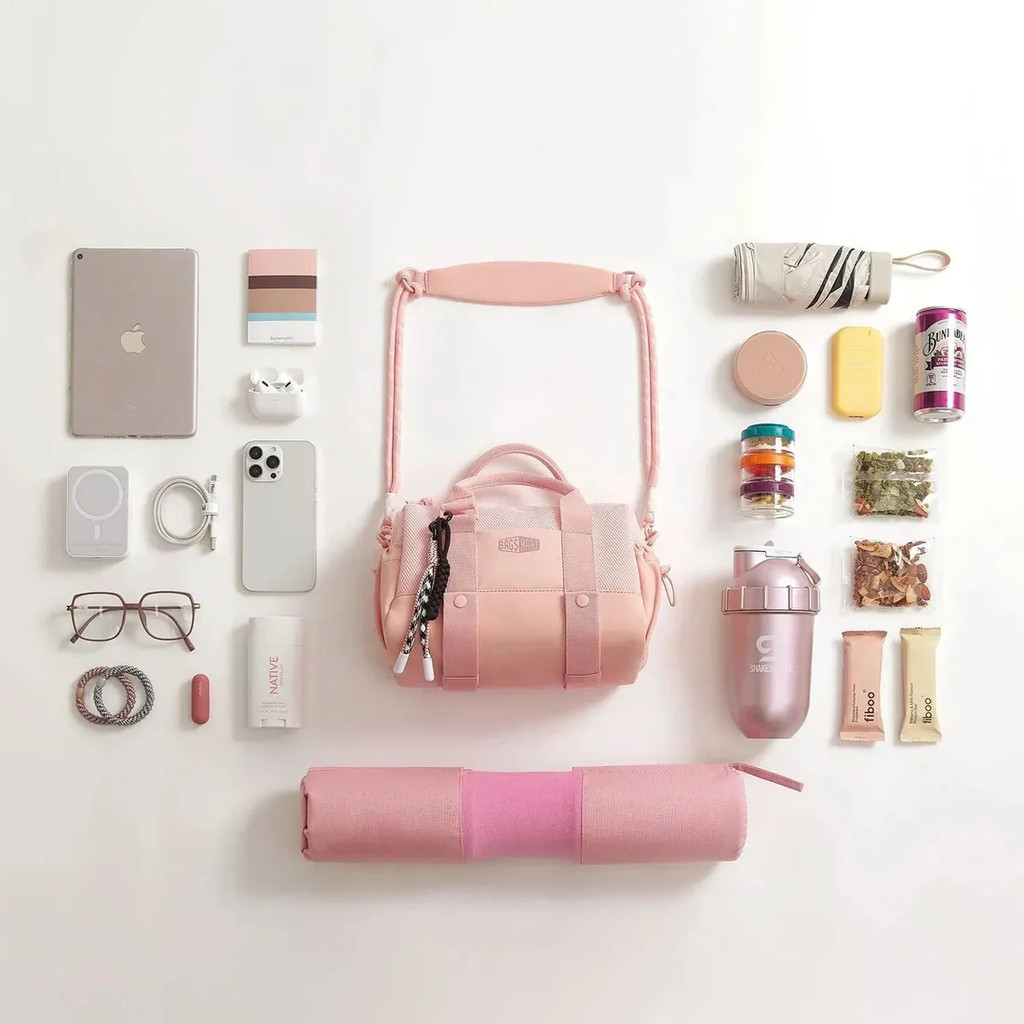 Magnetic Gym Bag Small Keeps Your Gym Essentials Off Dirty Floors - View #2