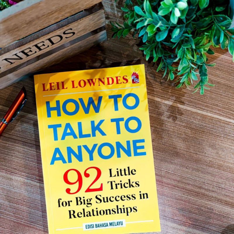 How to Talk to Anyone Edisi Bahasa Melayu by Leil Lowndes (Buku motivasi/nasihat/self