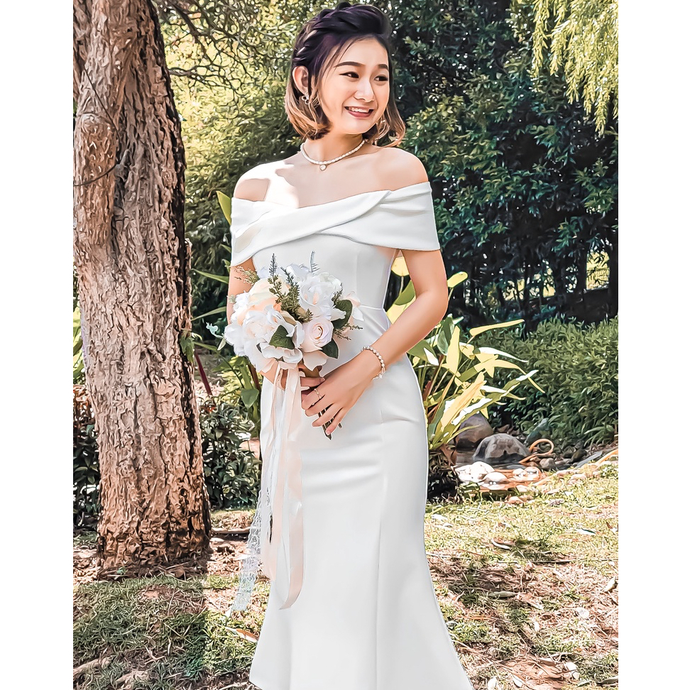green emerald velvet dress Royal Engagement Dress in Maxi Length - Emerald Green at Whitesoot
