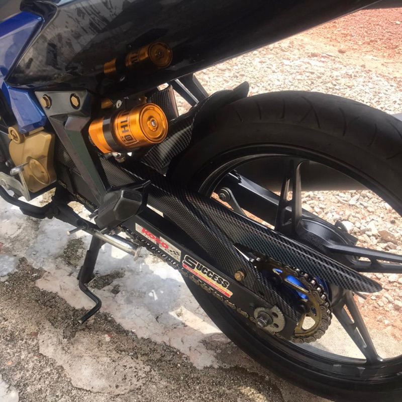 Y15 V1/V2 REAR HUGGER FENDER CHAIN COVER CARBON FOR YAMAHA Y15 Y16 REAR