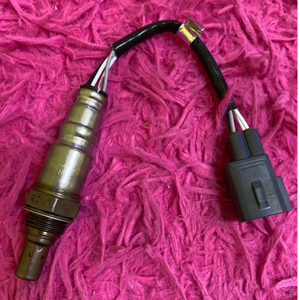 (8946552A00) OXYGEN SENSOR/ O2 SENSOR TOYOTA VIOS NCP151,NSP151