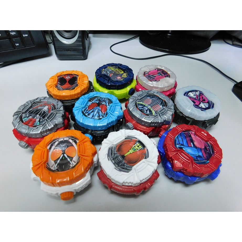 Kamen Rider Zi-O - Ridewatch ( GP Ver. & SG Ver. ) | Shopee Malaysia