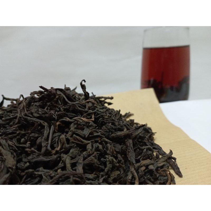 First-class Pu-erh tea (fermented tea) 一等普洱茶(熟茶) Teh Pu-erh kelas ...