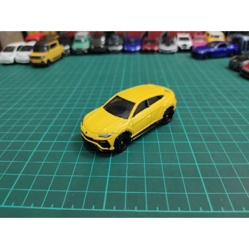 TOMICA URUS Shopee Malaysia