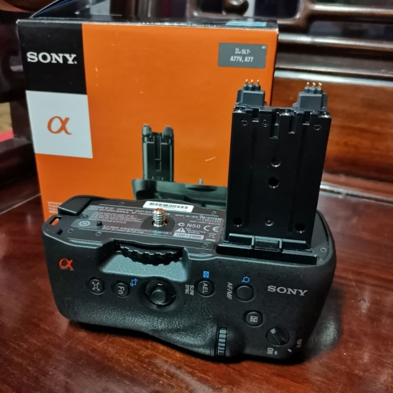 Sony Vertical Grip VG-C77AM Shopee Malaysia