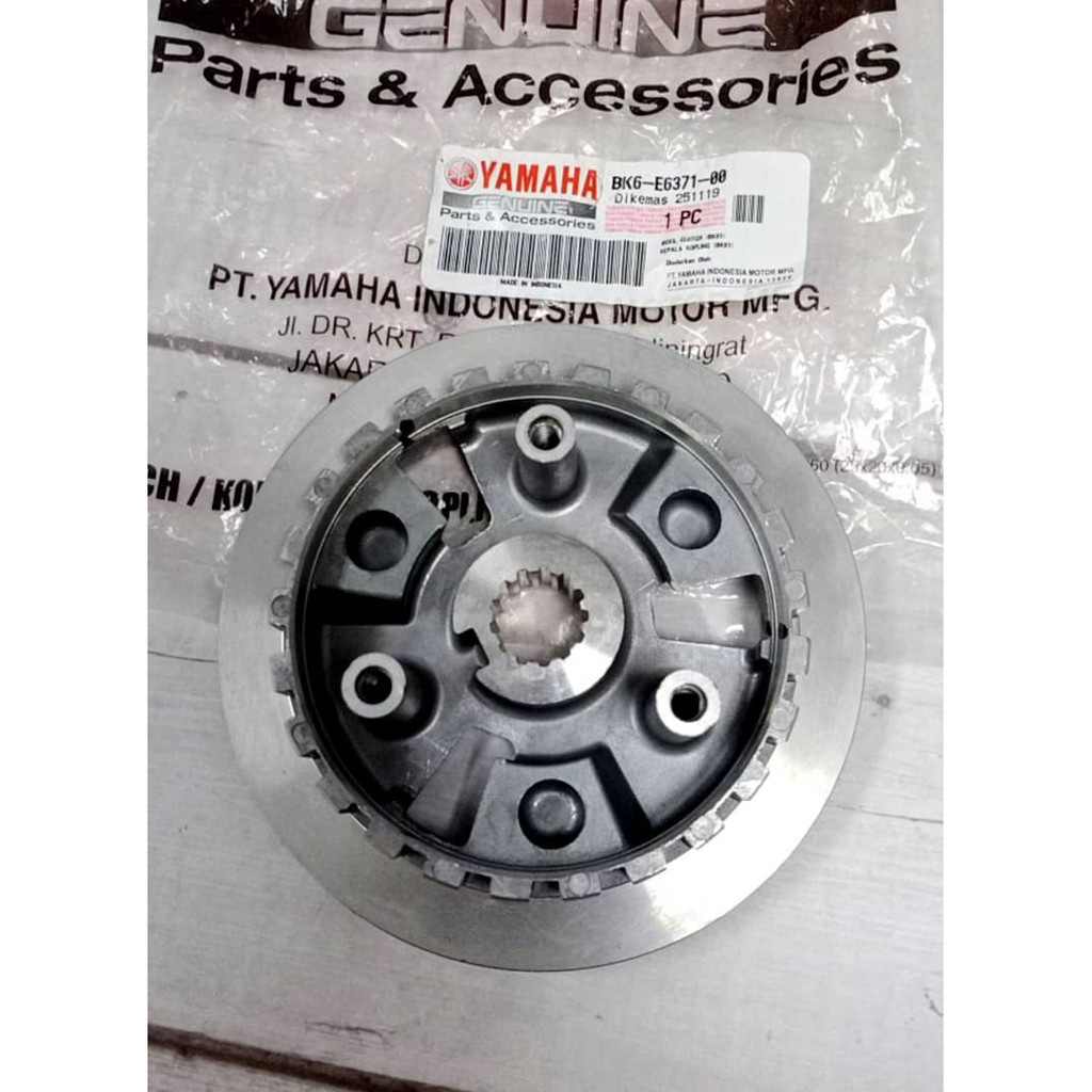 YAMAHA R15 V3 R15V3 BOSS CLUTCH PRESSURE PLATE HOUSING CLUTCH 100