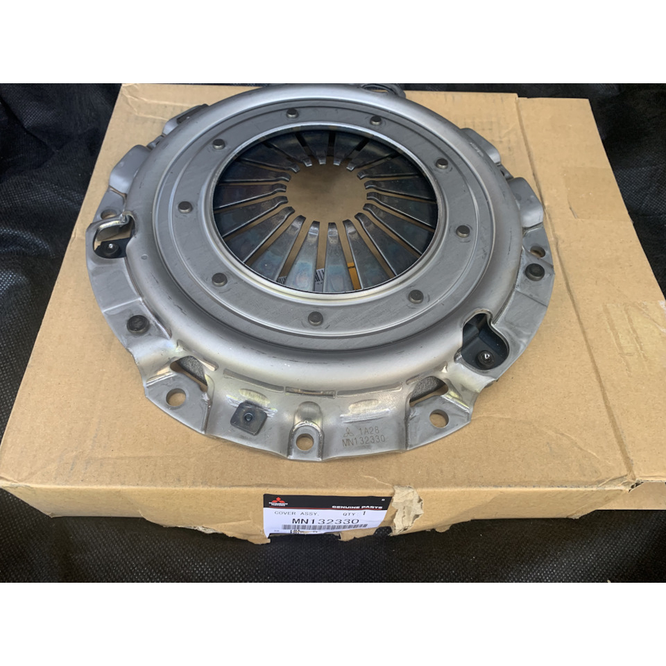 Original Mitsubishi Clutch Disc Clutch Cover MN132331 MN132330 Lancer ...