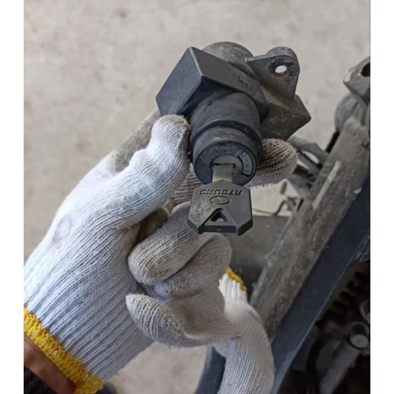 ZXR250C ignition Switch original Shopee Malaysia
