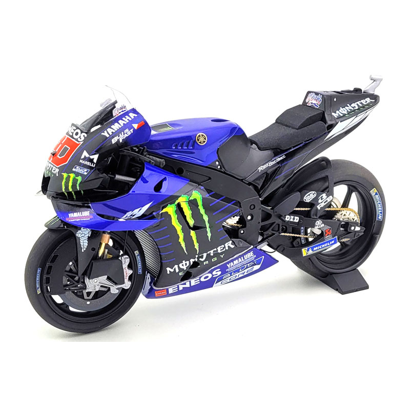 Minichamps 1:12 Yamaha YZR-M1 Monster Energy Yamaha Fabio