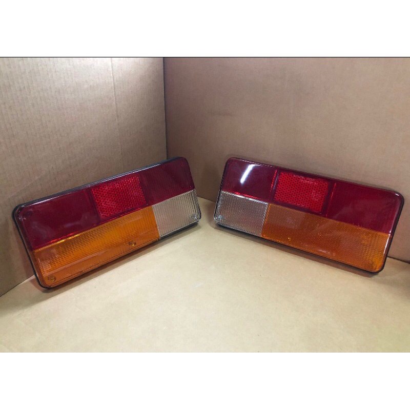 Alfa Romeo Alfetta left and right rear lights taillights Pair tail ...