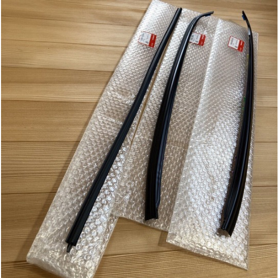 Genuine HONDA Civic EG4 EG6 SIR Front WINDSHIELD MOLDING Upper SIDE RH