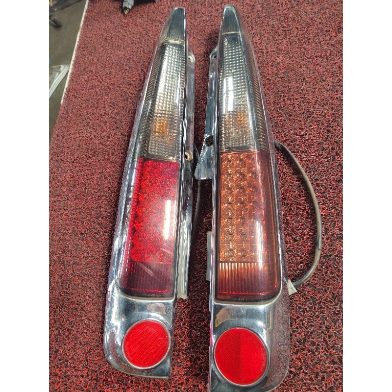 DAIHATSU L900/L902S / PERODUA KENARI L900 TAIL LAMP SET(NO WARRANTY SABAH DAN SARAWAK) Shopee