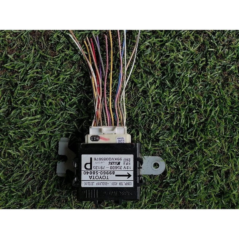 Toyota headlamp leveling Toyota alphard vellfire anh20 head lamp