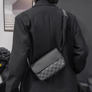 Hypebeast best sale shoulder bag