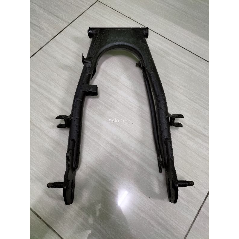 Rear Swingarm Arm Bush For Suzuki TS100 TS125 TS185 TS250 TC125 TC185 GT185 | Unbranded