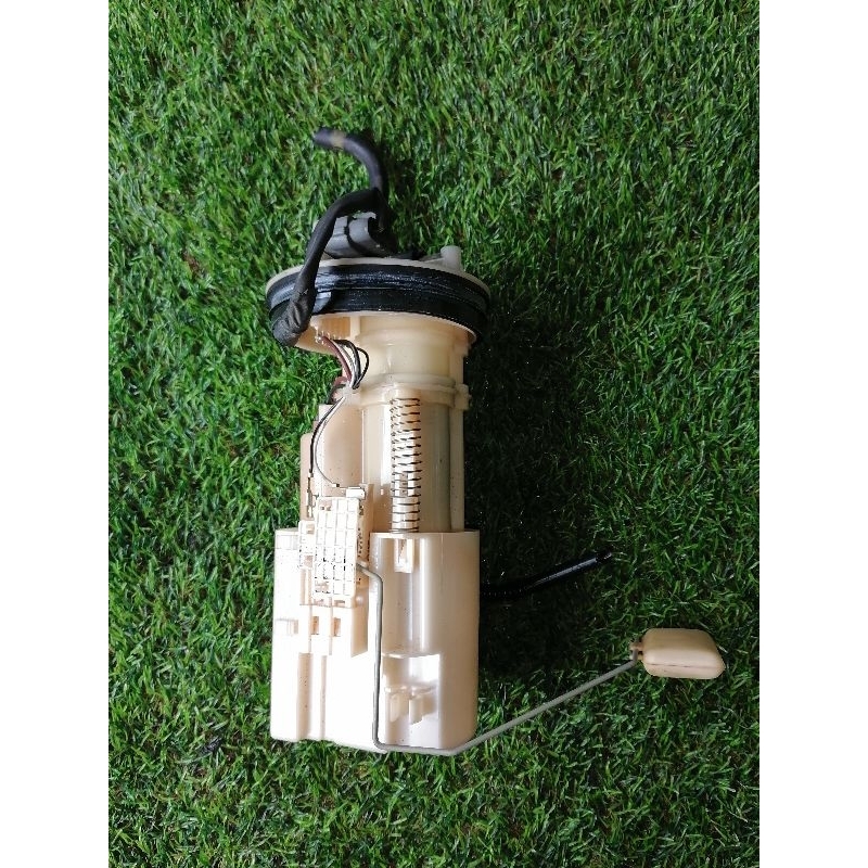 Nissan fuel pump Nissan Xtrail Nt30 fuel pump Shopee Malaysia