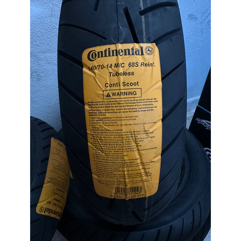 Pneu Scooter CONTINENTAL CONTITWIST 140/60 - 14 64S TL Avant Arriere 309119