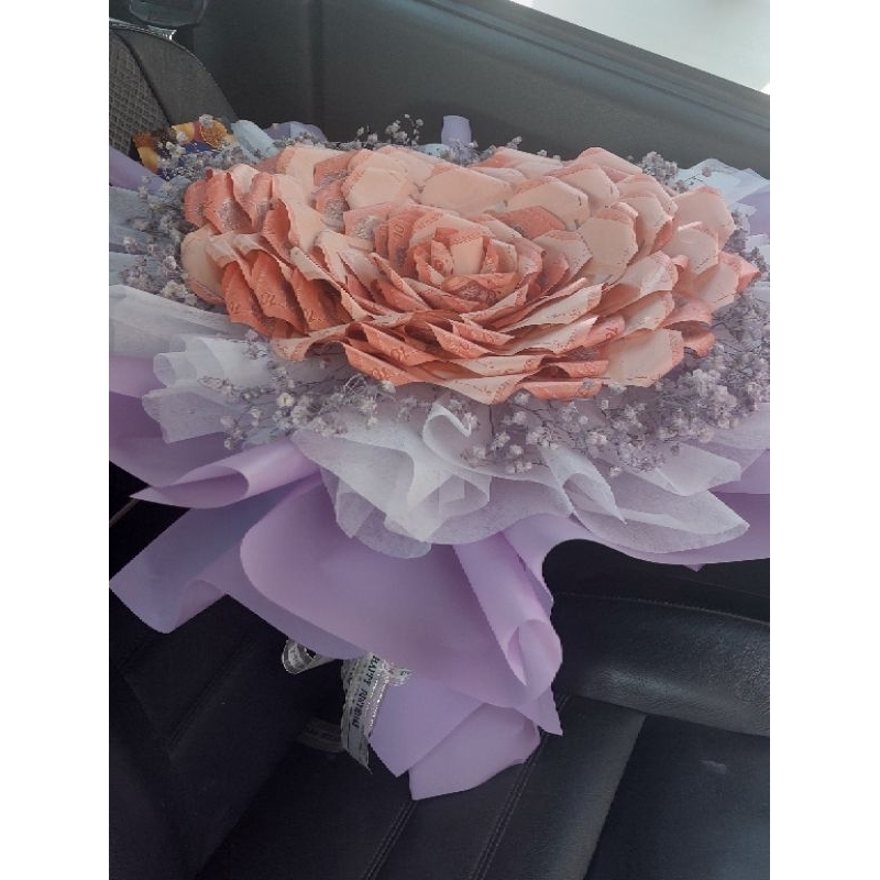 cash flower rm520 all packing sgd 333 include postage fee/rm1000 door