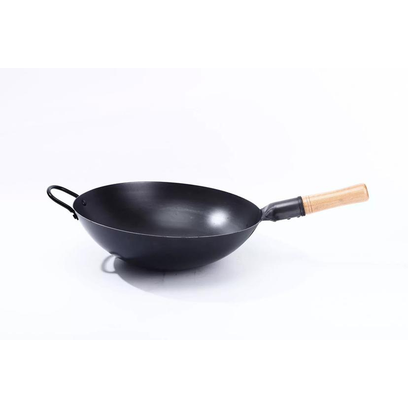 La gourmet 32cm x 9cm Nitrigan Cast Iron Open Wok with Double Wood Handles  with Induction