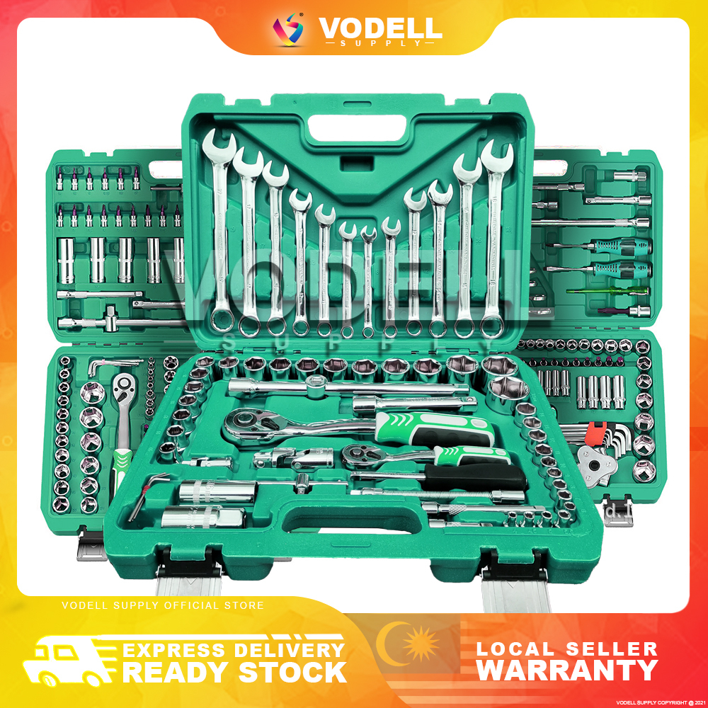 61pcs Combination Socket Wrench Ratchet Spanner Tools Set Box Power Tool Car Motor Spark Plug