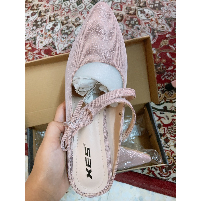 Glitter pink high on sale heels