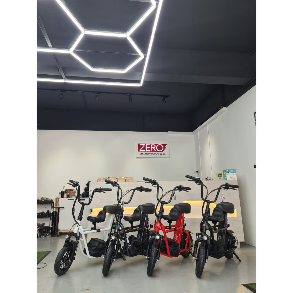 FIIDO Q1S UL2272 Seated Electric Scooter With Alarm Front