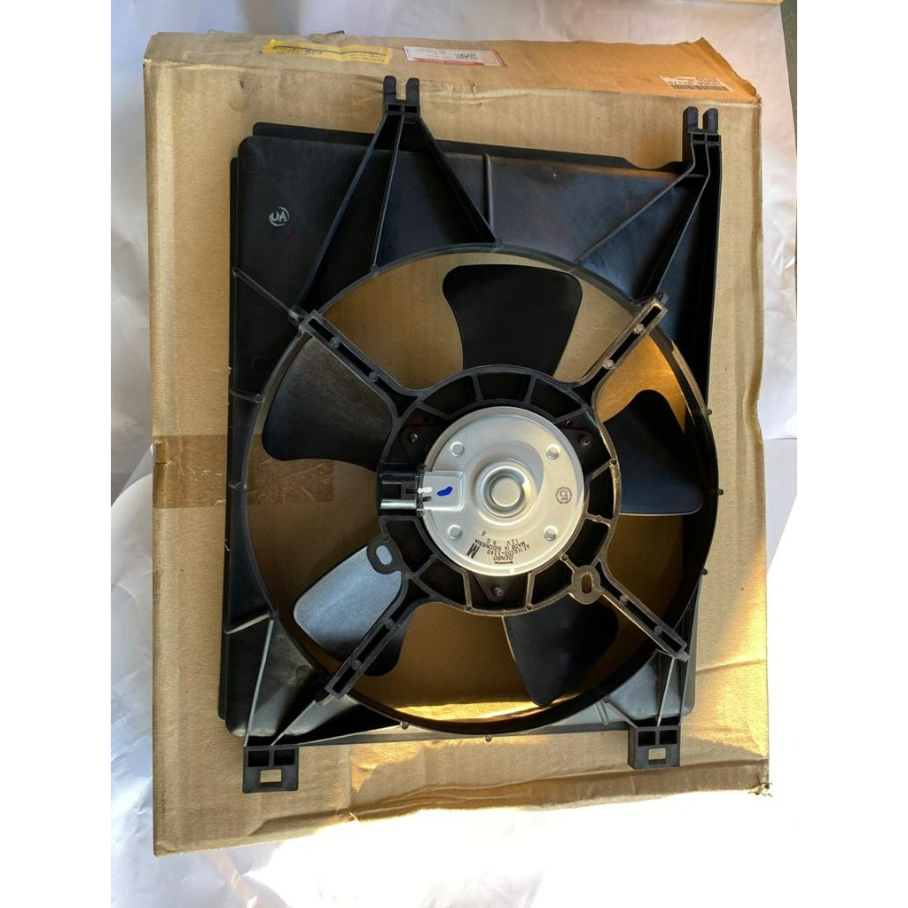 Perodua Myvi Lagi Best Original fan motor with frame and blade Shopee
