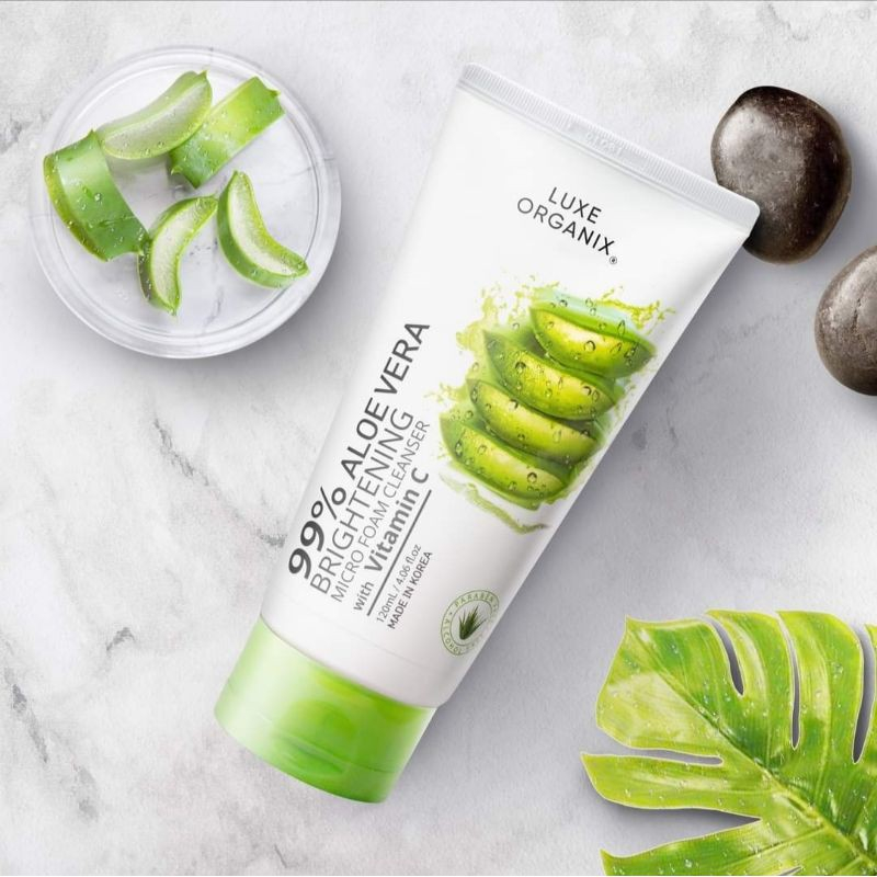 99% Aloe Vera Brightening Micro Foam Cleanser with Vitamin C 120ml ...