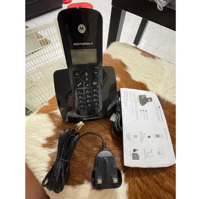 Motorola digital cordless wireless phone C401A (USED) Shopee Malaysia