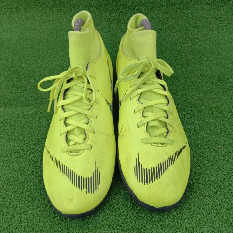 Kasut futsal nike 218 shop