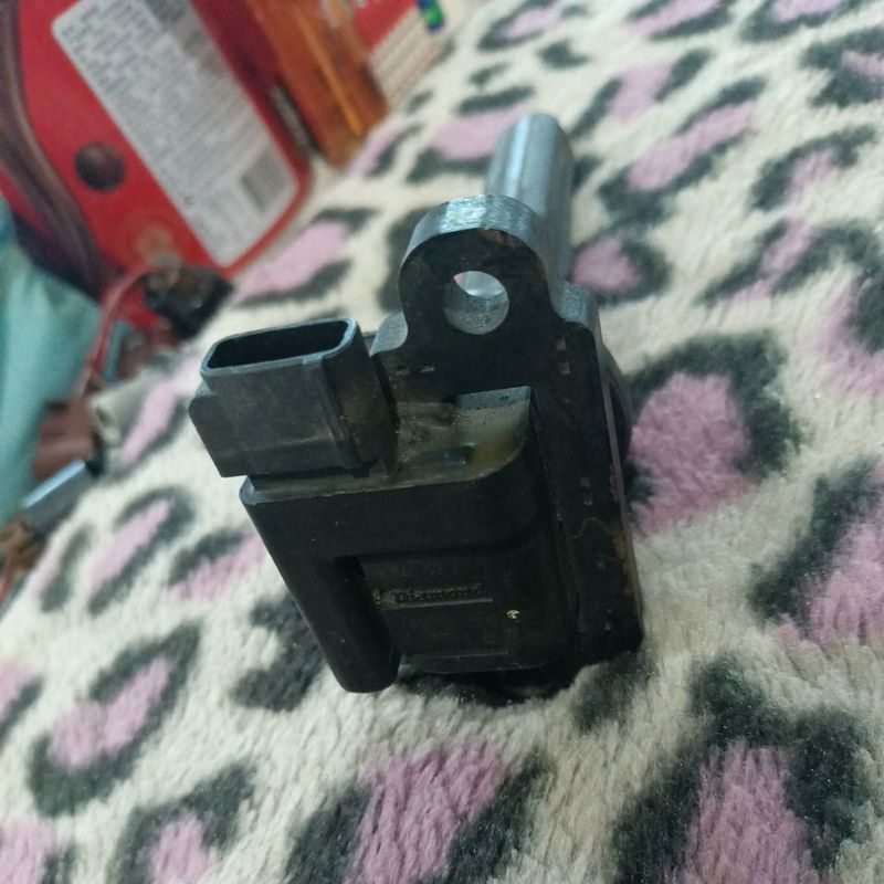 socket coil plug Daihatsu yrv , YRV R , storia , k3ve2 rs . Shopee