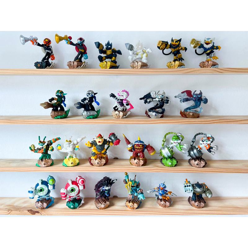 Portail Skylanders Superchargers + 3 Figurines - Pour Nintendo Wii U - Bon état, Jeu Non Inclus