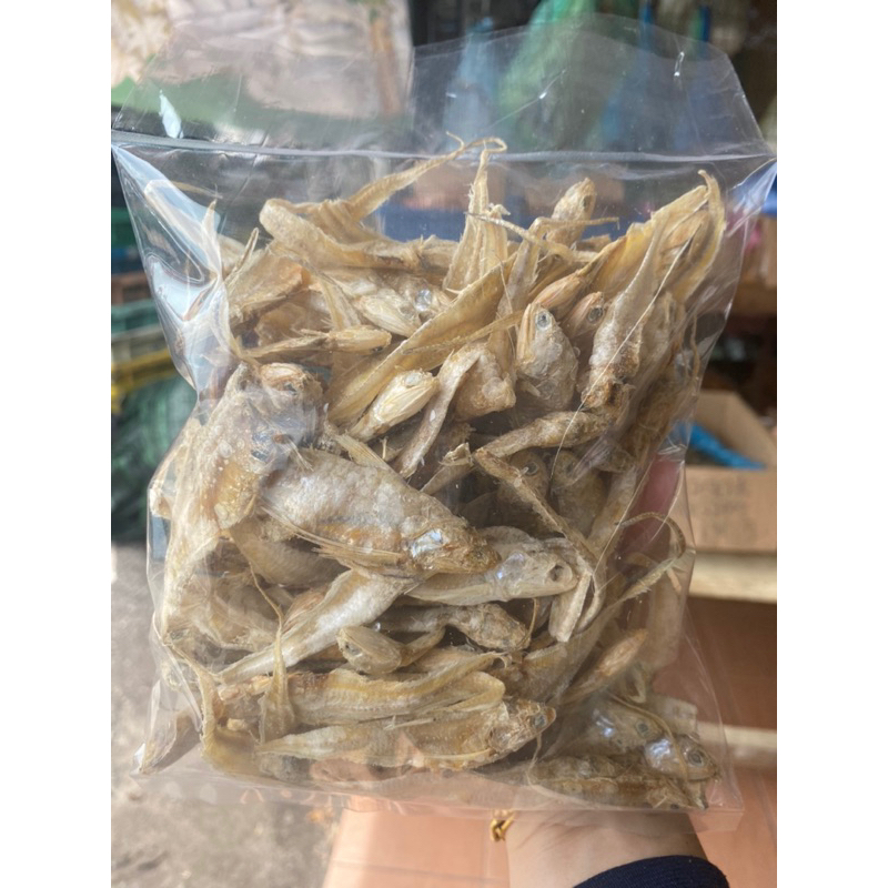 Ikan bulu ayam kering tak masin RM5 | Shopee Malaysia