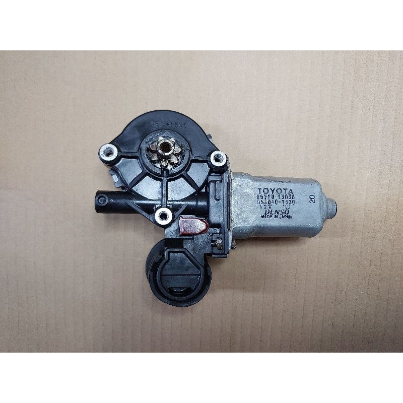 DENSO POWER WINDOW MOTOR 5 PIN (F/RH) TOYOTA VIOS NCP42,CAMRY ACV30