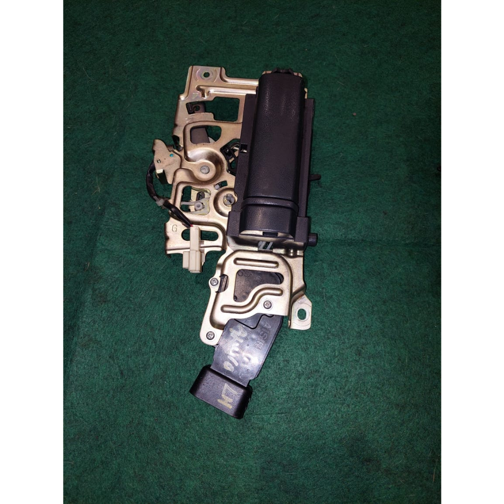 USED Toyota Alphard ANH10 Original JDM Japan Interior Inner Lock Handle ...