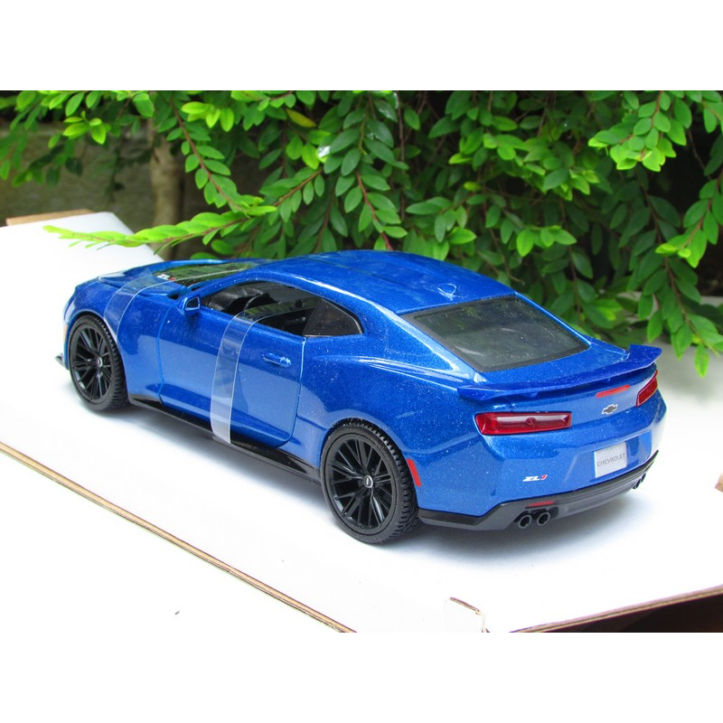 Maisto 2017 Chevrolet Camero ZL1 Classic Super Car - Maßstab 1:24 - Unglaublich detaillierte Druckguss Replik Sammlermodell Fahrzeug blau Maisto 2017 Chevrolet Camero ZL1 Classic Super Car - Maßstab 1:24 - Unglaublich detaillierte Druckguss Replik Sammlermodell Fahrzeug blau