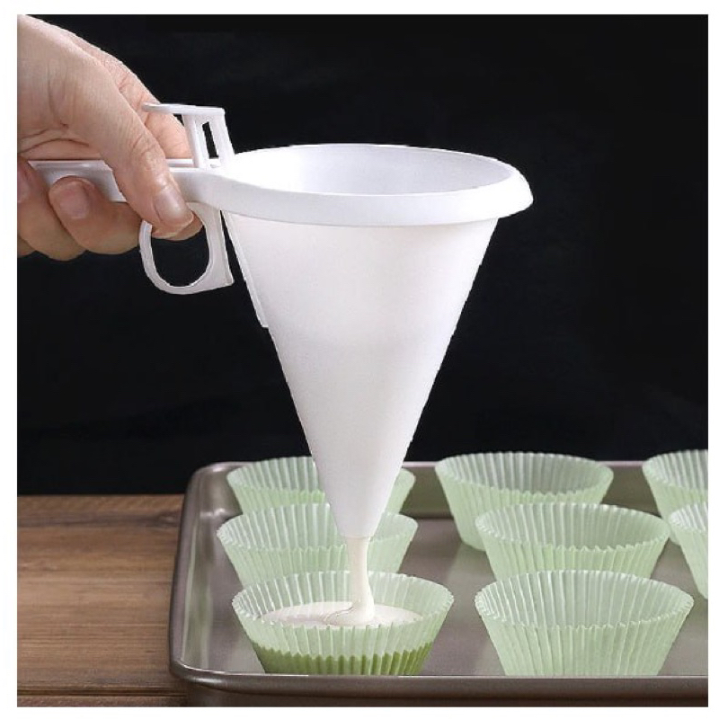 Adjustable Hand-hold Funnel Chocolate | Shopee Malaysia
