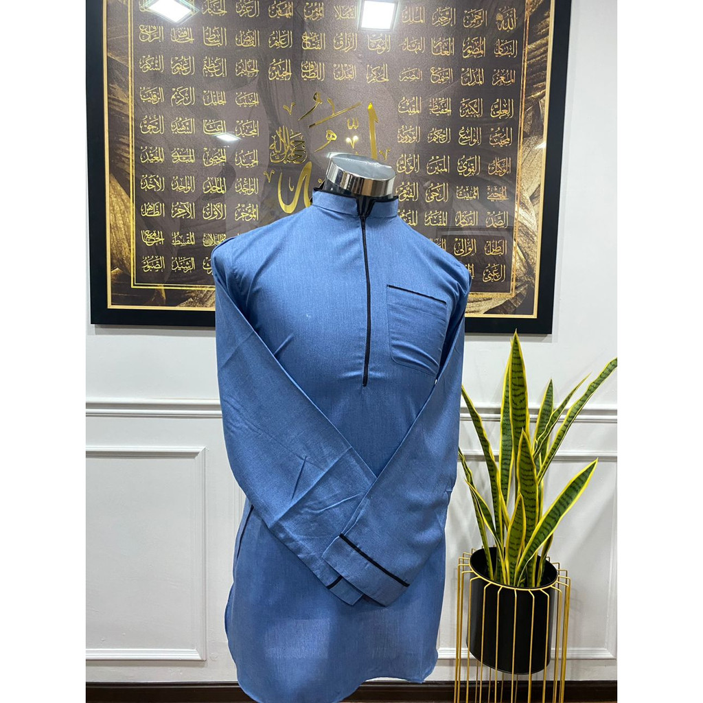 KURTA RAHMAH BIRU KURTA AZLAN BERZIP MEMPUNYAI POKET DI DADA KANAN ...